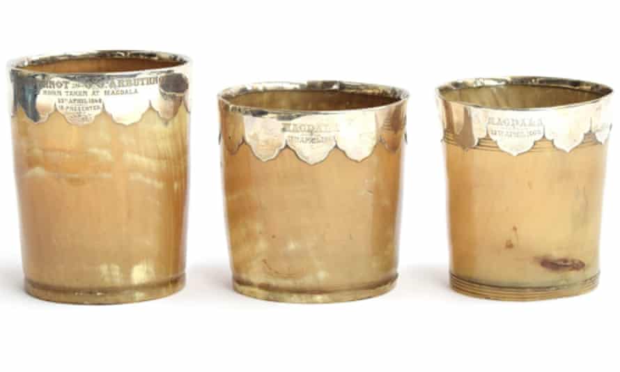 set of horn beakers