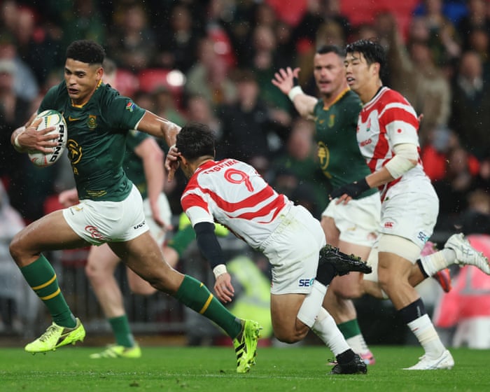 Sacha Feinberg-Mngomezulu lights up South Africa’s nine-try rout of Japan