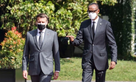 French president Emmanuel Macron, in Kigali, 2021, with, right, Paul Kagame, president of Rwanda