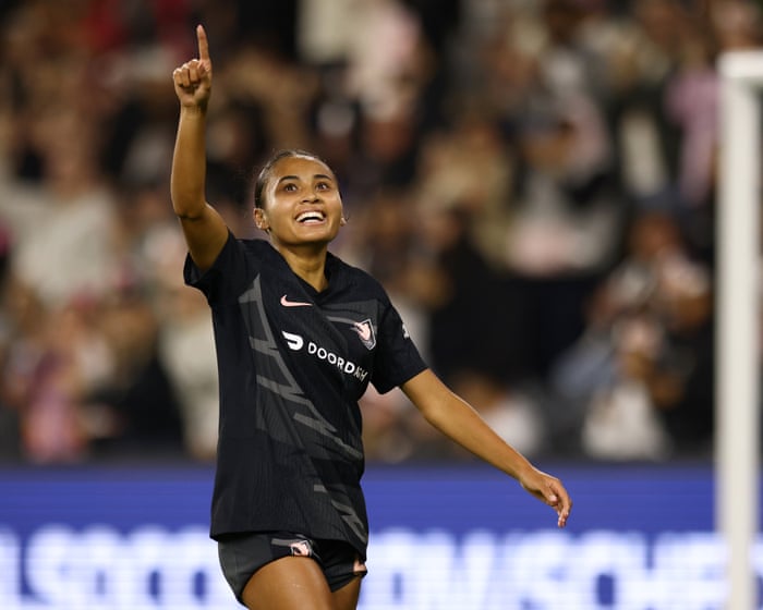 Chelsea Women Sign Alyssa Thompson for Record Fee