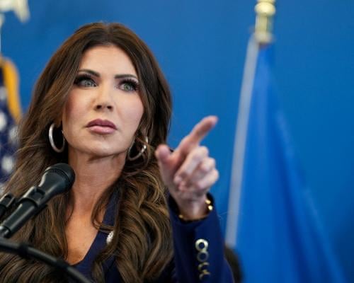 Kristi Noem doubles down on claim ICE agent killed woman in self-defense | ICE (US Immigration and Customs Enforcement) | The Guardian