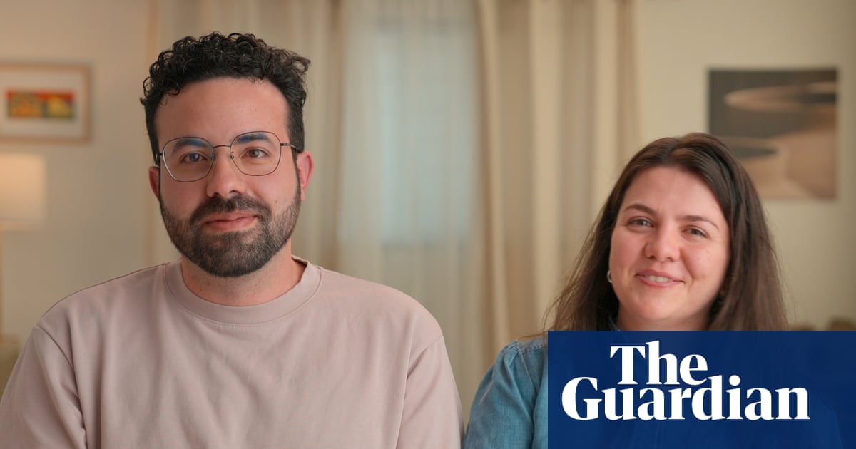 ‘We were at a loss’: the couples trying to get pregnant by removing plastics from their lives