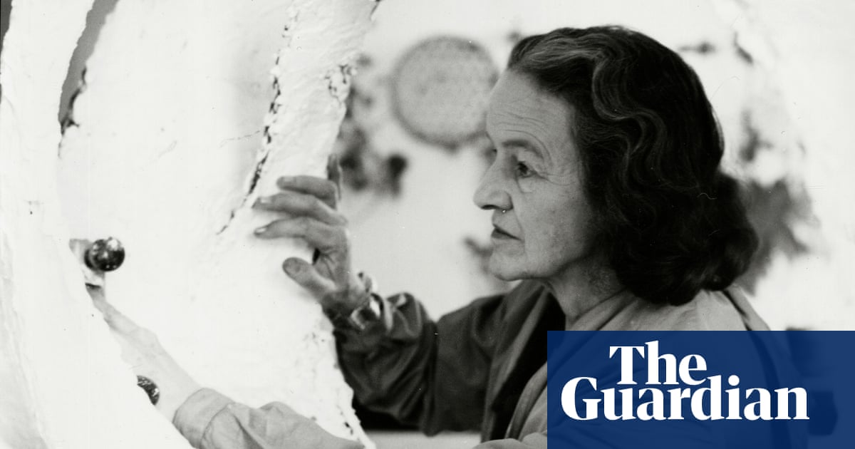 Of stone and wood: sculptor Barbara Hepworth steps out of Henry Moore’s shadow 