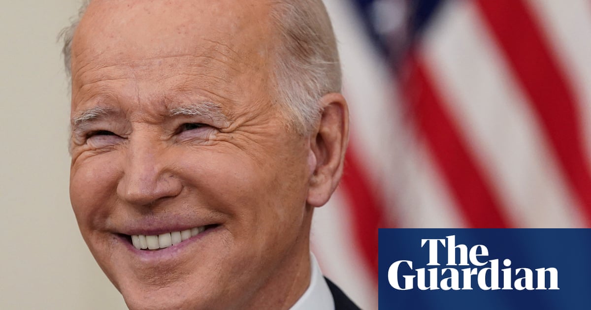 Battered Biden gets chance to change political narrative as Breyer retires