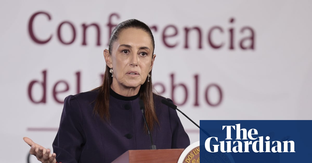 Pressure on Mexico after two ex-officials surrender to US over alleged cartel ties