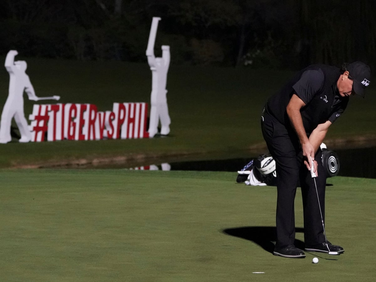 Phil Mickelson Outlasts Tiger Woods Over 22 Holes To Win The Match