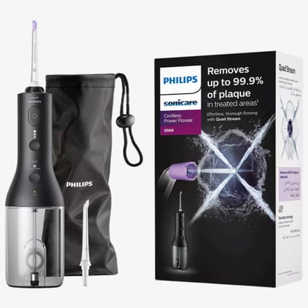 Philips Sonicare Power Water Flosser 3000 in black.