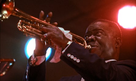 Louis Armstrong performing in Jazz on a Summer’s Day.