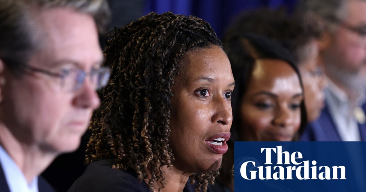 DC mayor Bowser signs order aligning city with Trump’s military occupation