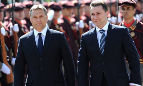 Nikola Gruevski (right) with the Hungarian prime minister, Viktor Orbán, in 2011
