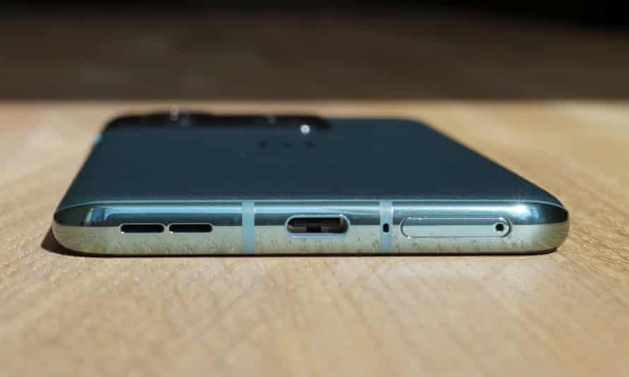 The USB-C port on the bottom of the OnePlus 10 Pro.