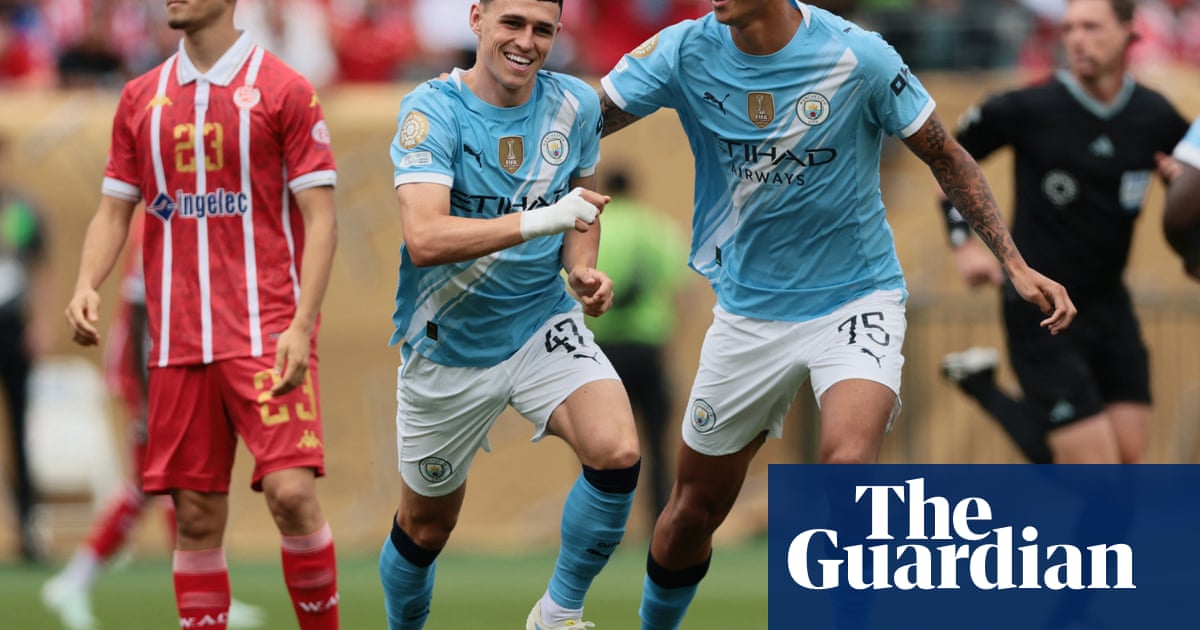 Phil Foden stars in Manchester City win over Wydad AC but Rico Lewis sees red
