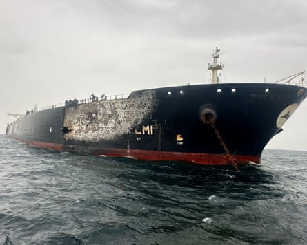 A damaged Kuwaiti oil tanker