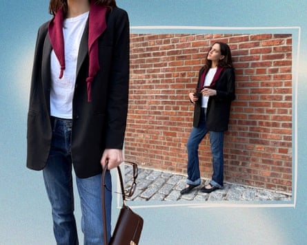 This little triangle scarf is suddenly everywhere. Here’s how to wear it