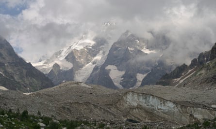 Ushba glacier, above Becho.