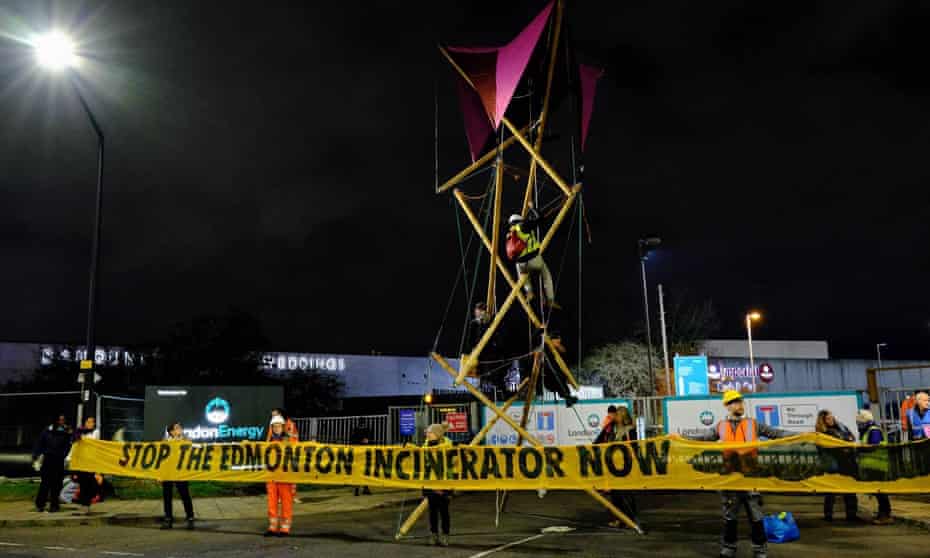 Protesters at Edmonton incinerator on 13 December.