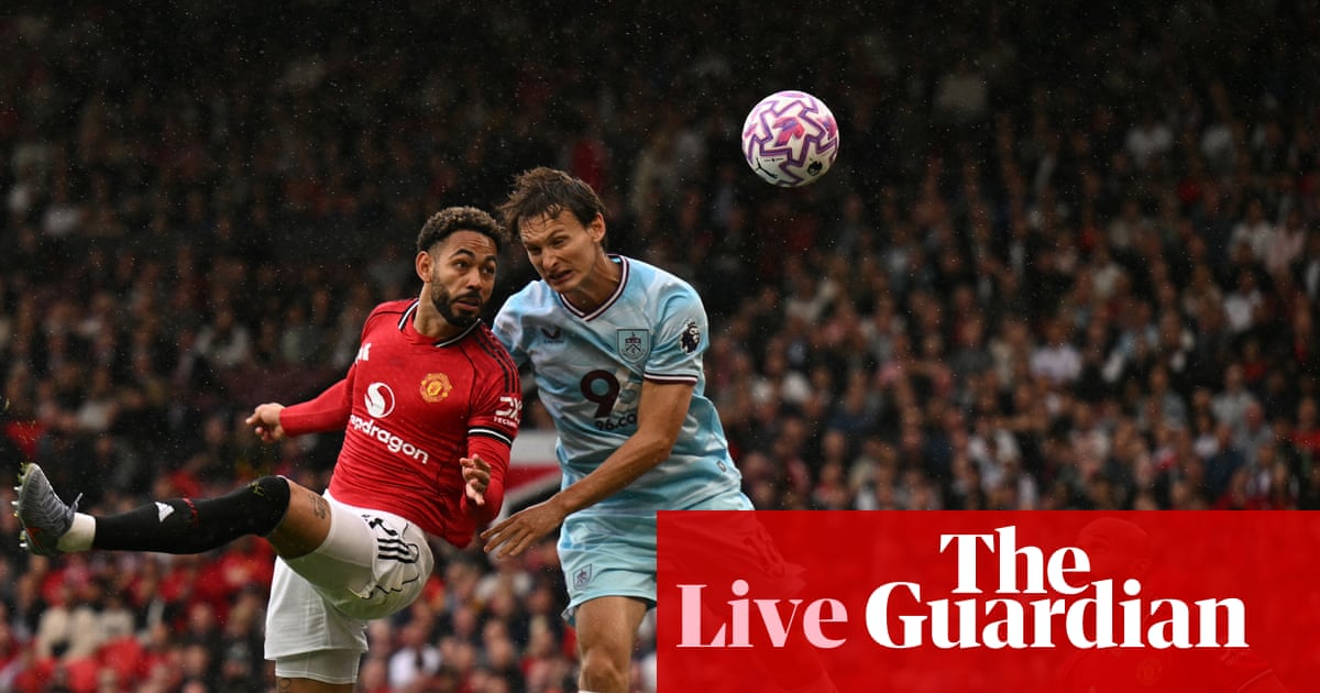 Manchester United v Burnley, Tottenham v Bournemouth: Premier League, EFL and more – live - The Guardian Manchester United v Burnley, Tottenham v Bournemouth: Premier League, EFL and more – live - The Guardian