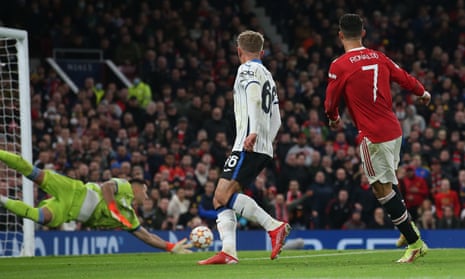 Cristiano Ronaldo of Manchester United has a shot on goal.