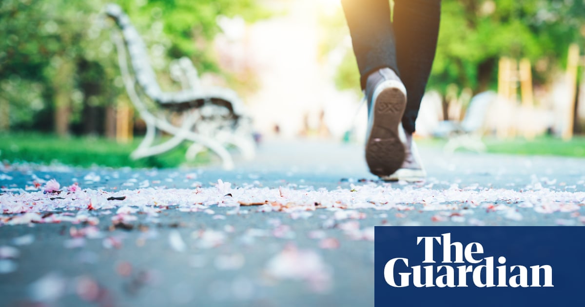 Brisk walking linked to lower risk of heart rhythm problems, study finds