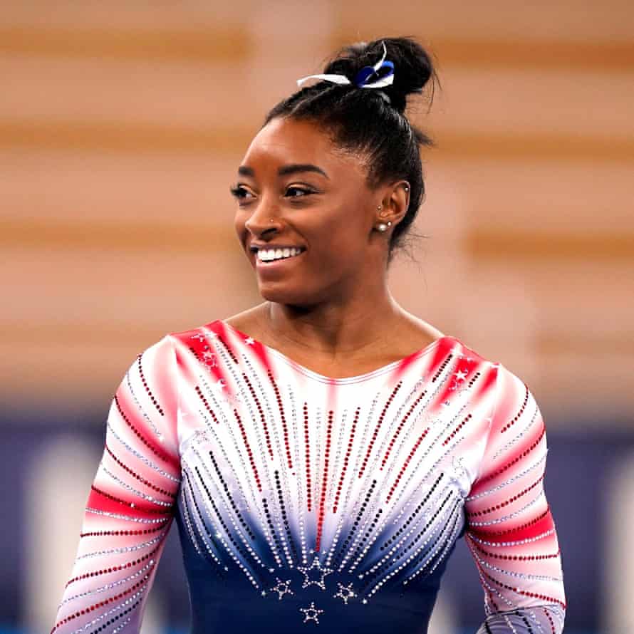 Love, courage and solidarity: 20 essential lessons young athletes taught us this summer | Tokyo Olympic Games 2020 7 Simone Biles performs in the balance beam final at Toyko 2020