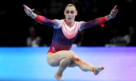Jessica Gadirova does her floor exercise