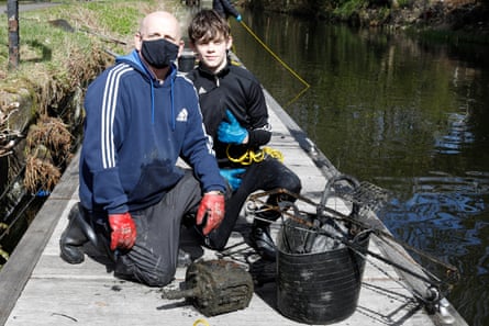 What's the pull? Magnet fishing proves a catch in pandemic Scotland – a  photo essay, Environment