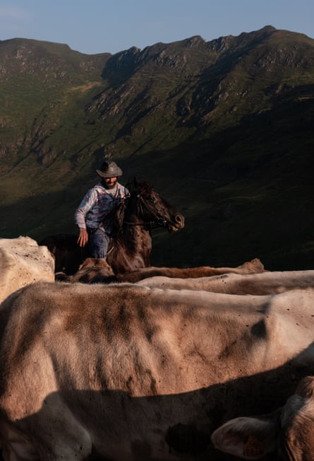 Carlo Duca on horseback