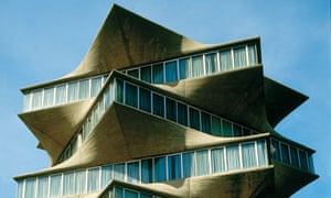 Miguel Fisac’s Pagoda, outside Madrid, which was demolished in 1999.