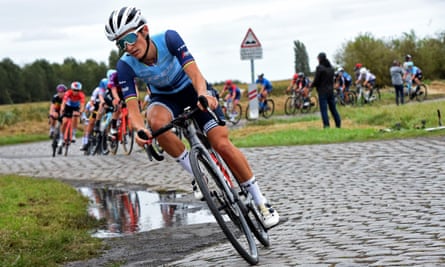 Lizzie Deignan rides during the first edition of the women elite race of the Paris-Roubaix cycling event