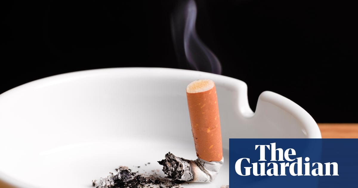 Experts urge UK to ban cigarette filters to protect health and environment