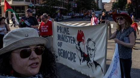 Demonstrators gather outside of the White House to protest Prime Minister of Israel Benjamin Netanyahu's visit to Washington, D.C., U.S. July 7, 2025. REUTERS/Umit Bektas