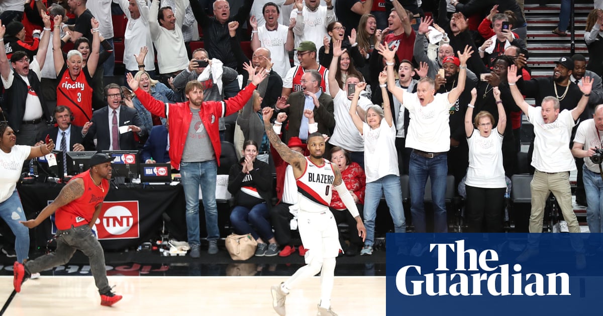 My Favourite Game Damian Lillard S 37 Foot Buzzer Beater Sinks