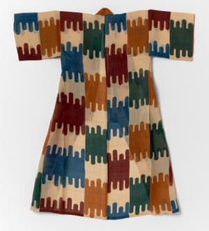 Made in 1961, this is a museum piece from renowned artisan Serizawa Keisuke. ‘Rather than just dyeing a flat piece of fabric or textile, he’s using the kimono format as a canvas to create his works,’ Crothers says. It is dyed using an Okinawan technique involving banana leaf fibre and stencils. This motif is ‘inspired by glaze dribbling down the side of a jar’.