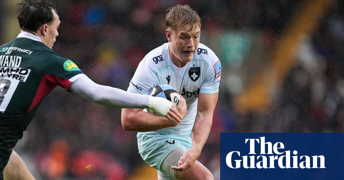 England fret over Fin Smith’s fitness for looming Australia match