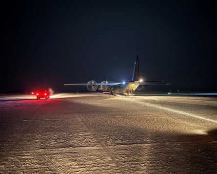 The NZ air force plane in Antarctica