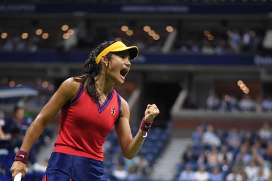 Raducanu on her way to defeating Maria Sakkari in the semi-final of the US Open at Flushing Meadows.