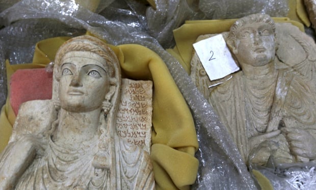 Syrian antiquities taken into storage in Damascus to protect them from Isis