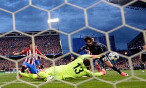 Isco scores for Real Madrid, who were 2-0 down to Atlético after 16 minutes.