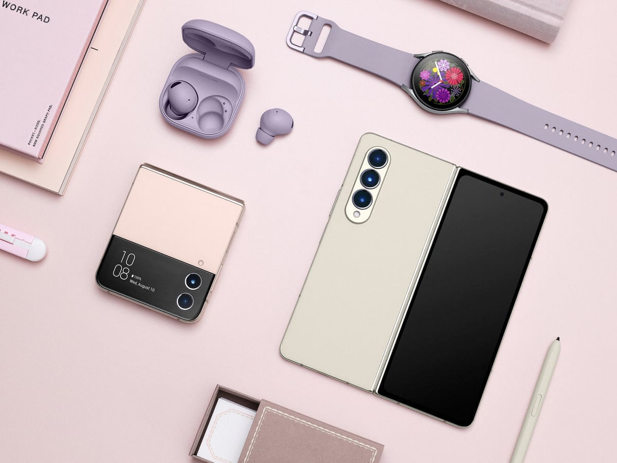 Samsung flip 4 watch Clearance