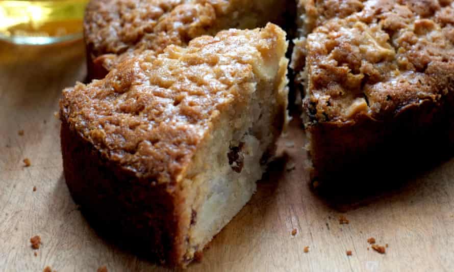 Apple and cider cake … a treat.