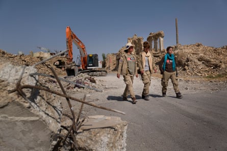 Some of Khider’s demining team are former Isis captives.