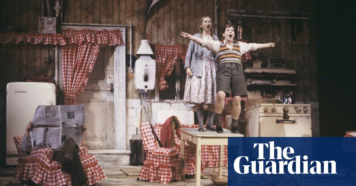 Sir Peter Jonas obituary