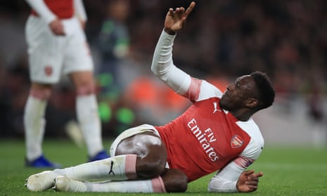 Arsenal’s Danny Welbeck broke an ankle against Sporting Lisbon. ‘Everybody likes him,’ Bernd Leno said. 