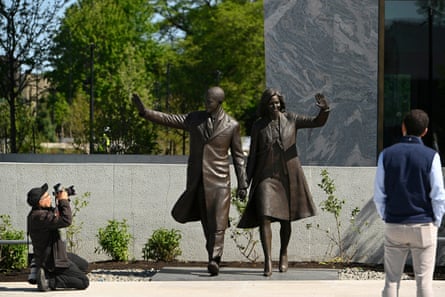 Welcome to Obamaland … a statue of Barack and Michelle.