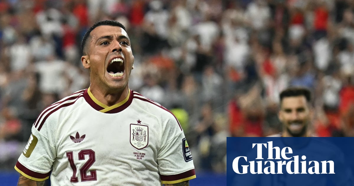 Pedro Porro turns from defender to destroyer as Spain outwit France once more | Sid Lowe