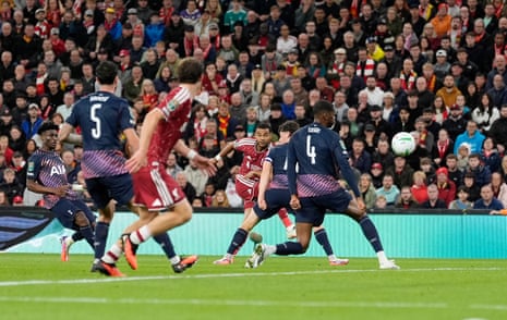 Cody Gakpo doubles Liverpool's lead.