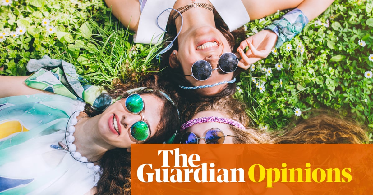 What I learned as a kid in a quasi-commune | Zoe Williams