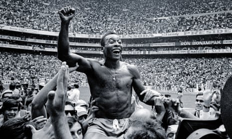 Pelé celebrates with teammates and fans as Brazil win the 1970 World Cup