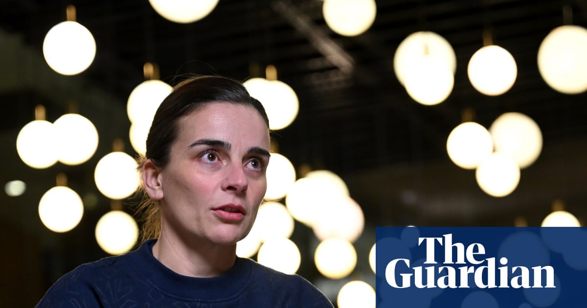 Arsenal’s new deal for shooting star Renée Slegers puts faith in coach to end WSL drought