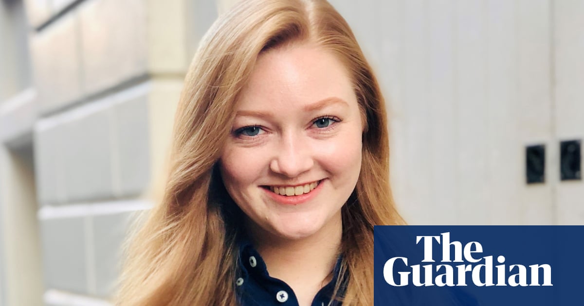 Story of ‘bloodthirsty unicorns’ brings debut author record publishing deal